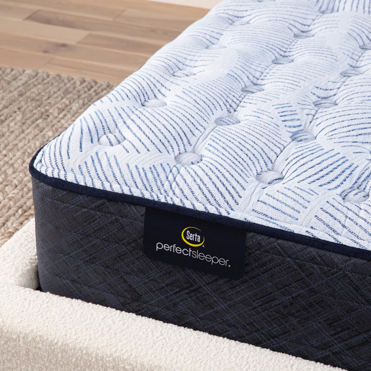 13.5" Medium Innerspring Mattress - Twin XL B310