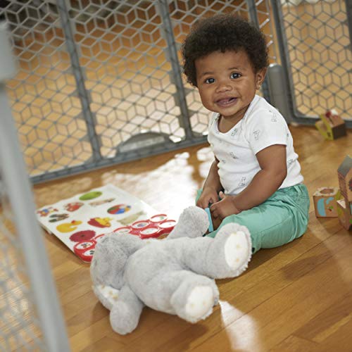 8-Panel Plastic Adjustable Play Area W820