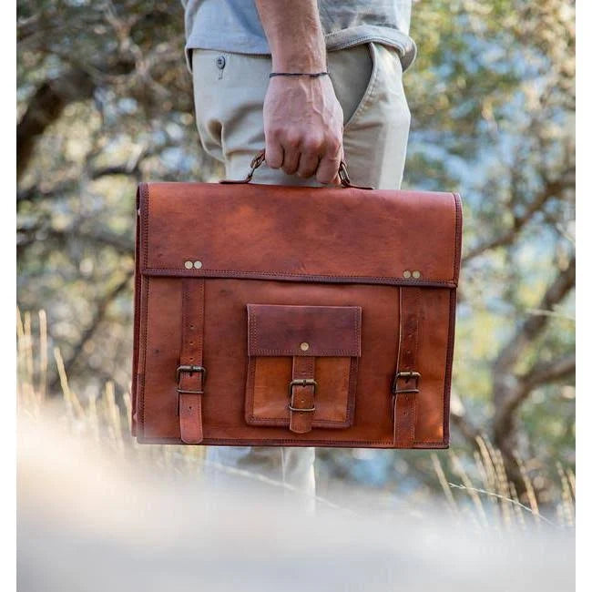 Vegetable Tanned Leather Messenger Bag F654225