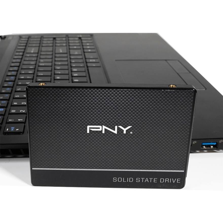 2 TB Solid State Drive - 2.5 Internal - SATA W96689