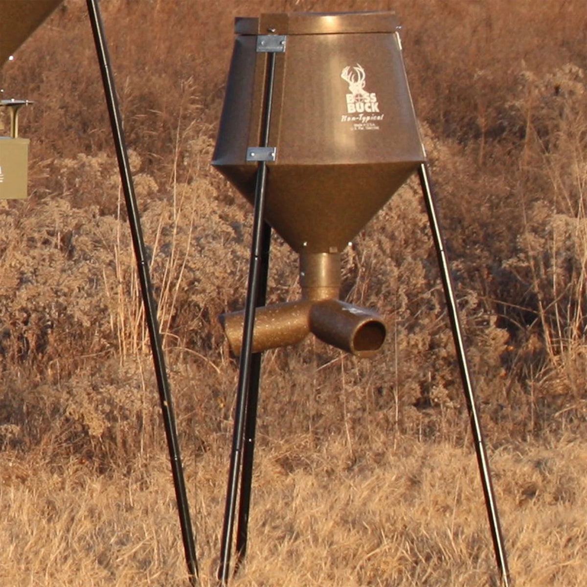 Gravity Fed Tripod Deer Feeder 3 Pack A9472