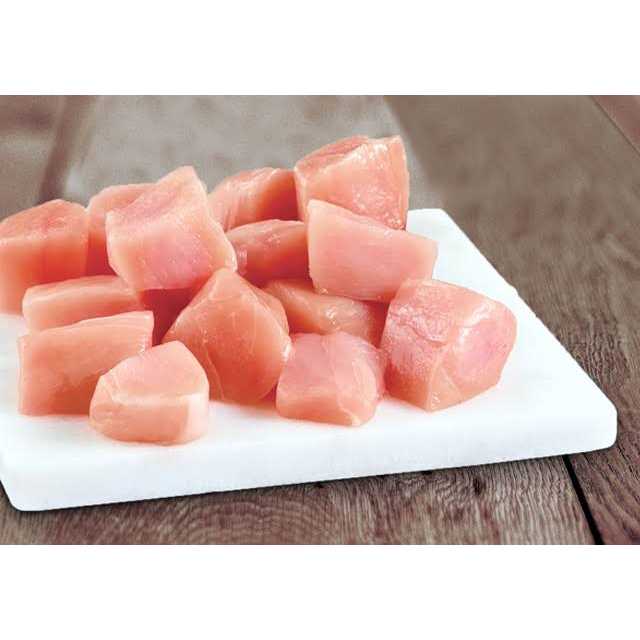 High Protein Chicken & Salmon Dry Cat Food M807646