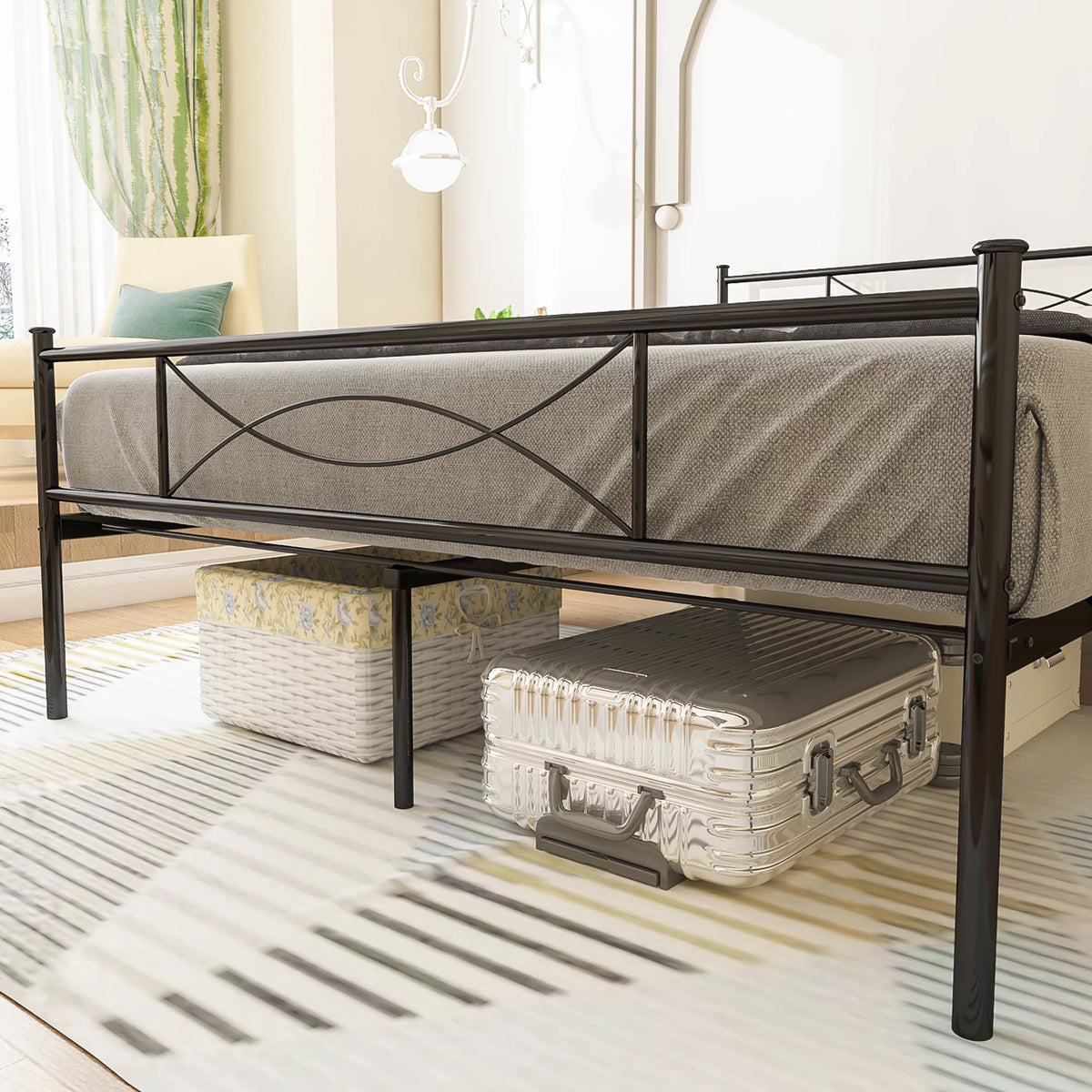 Full Size Metal Bed with Headboard J551545