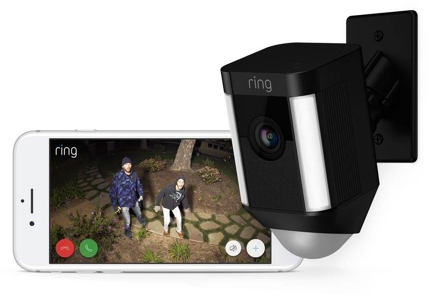 Black 1080p Wi-Fi Security Camera F9550