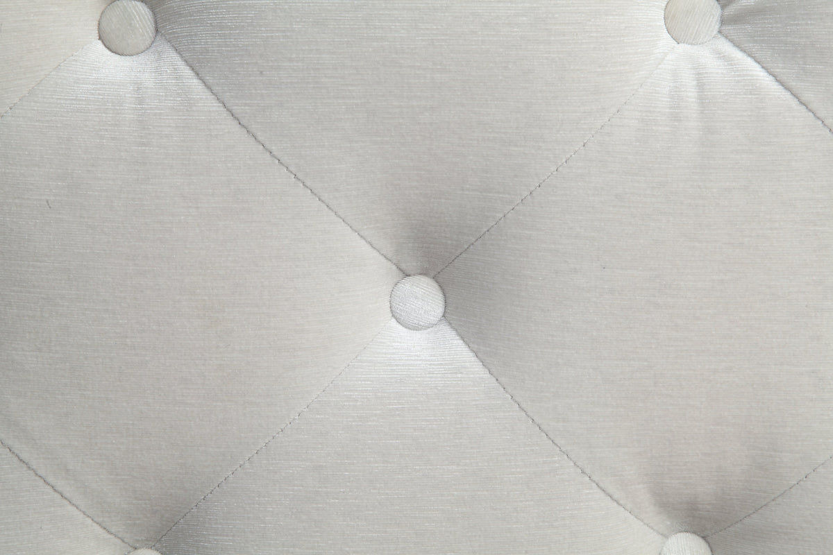 Beige Sectional Sofa with 4 Pillows V1823