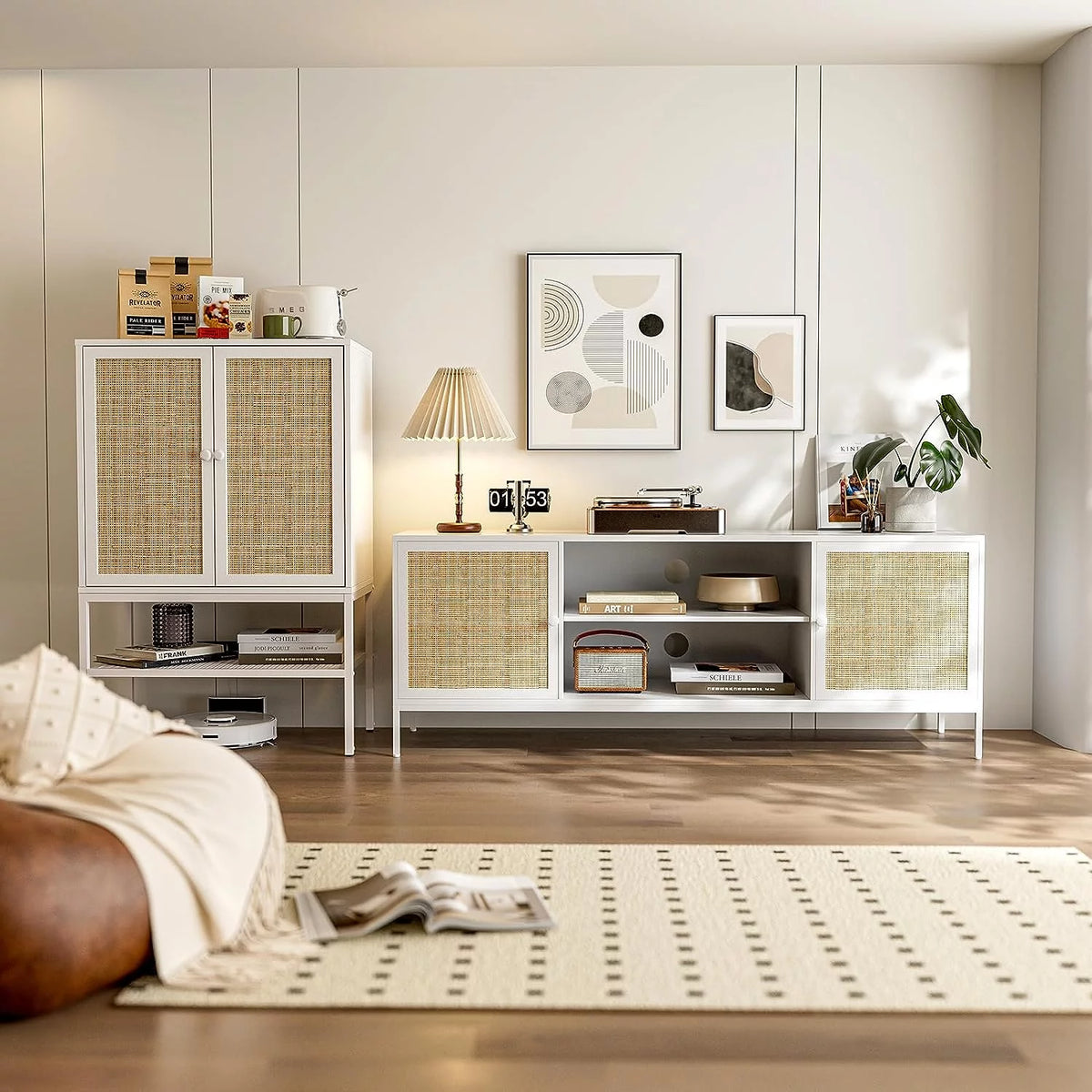 White Rattan TV Stand for 65 Inch TV D134