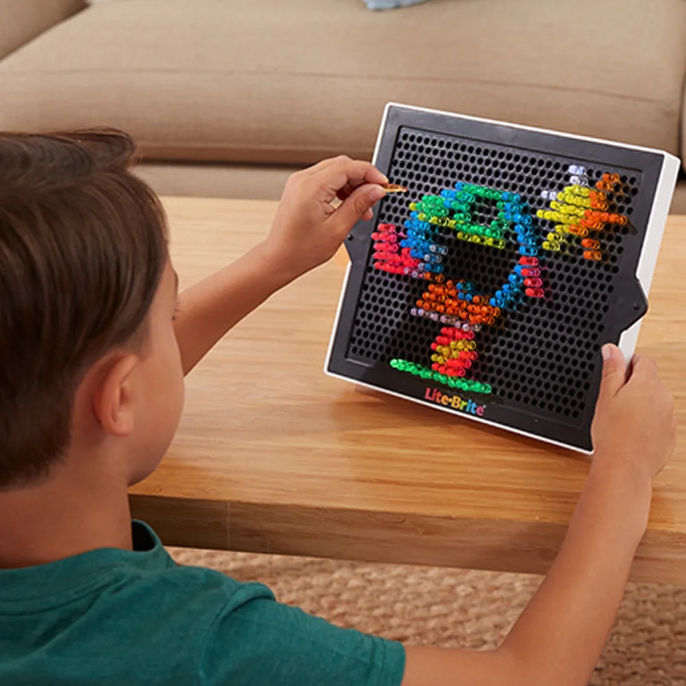 Lite Brite Ultimate Classic & Refill Pack with 14 Templates & 300 Pegs H724048